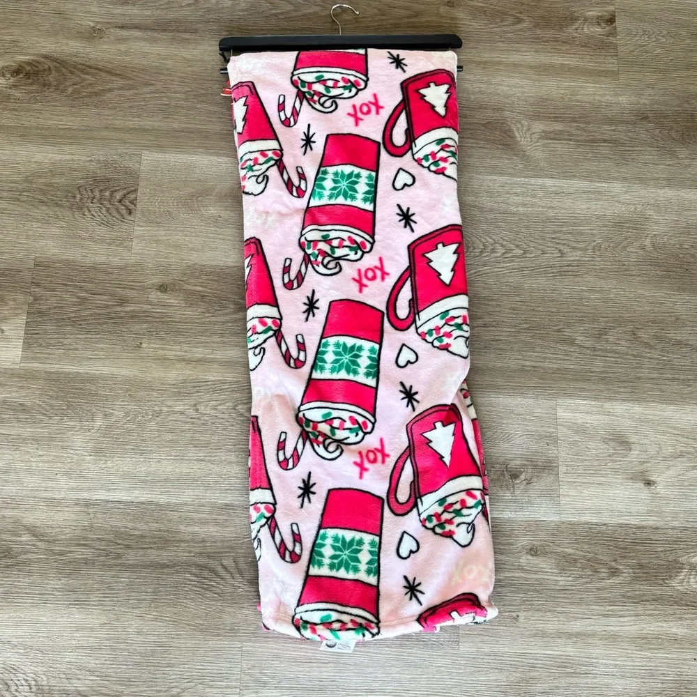 Betsey Johnson Christmas Blanket